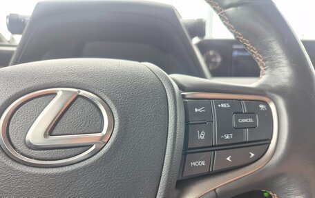Lexus UX I, 2019 год, 3 519 900 рублей, 21 фотография