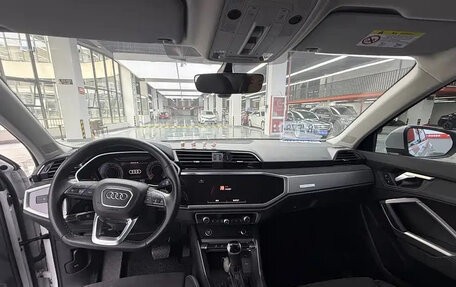 Audi Q3, 2023 год, 1 880 020 рублей, 11 фотография