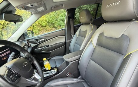 Chevrolet Trax, 2023 год, 1 980 000 рублей, 9 фотография