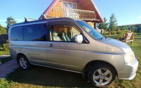 Honda Stepwgn II рестайлинг, 2003 год, 940 000 рублей, 5 фотография