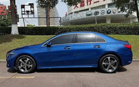 Mercedes-Benz A-Класс, 2023 год, 1 507 555 рублей, 3 фотография