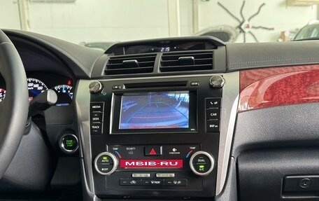 Toyota Camry, 2013 год, 1 370 000 рублей, 20 фотография