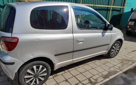 Toyota Yaris I рестайлинг, 2001 год, 197 000 рублей, 1 фотография