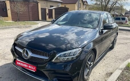 Mercedes-Benz C-Класс, 2019 год, 2 000 000 рублей, 2 фотография