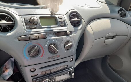 Toyota Yaris I рестайлинг, 2001 год, 197 000 рублей, 12 фотография