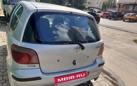 Toyota Yaris I рестайлинг, 2001 год, 197 000 рублей, 6 фотография
