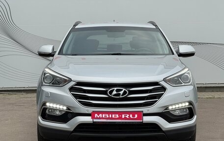 Hyundai Santa Fe III рестайлинг, 2016 год, 1 900 000 рублей, 2 фотография