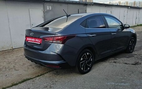 Hyundai Solaris II рестайлинг, 2021 год, 1 485 000 рублей, 8 фотография