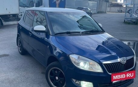 Skoda Fabia II, 2010 год, 580 000 рублей, 2 фотография