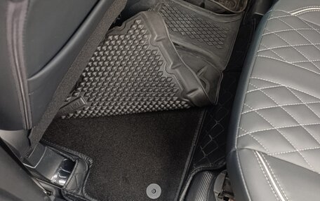 Mitsubishi Outlander III рестайлинг 3, 2022 год, 2 150 000 рублей, 17 фотография