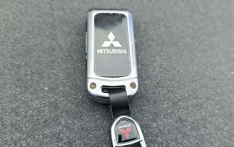 Mitsubishi Outlander III рестайлинг 3, 2022 год, 2 150 000 рублей, 19 фотография