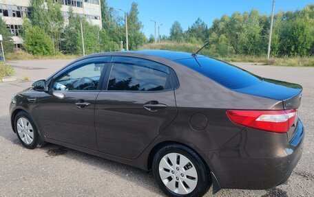 KIA Rio III рестайлинг, 2015 год, 920 000 рублей, 22 фотография
