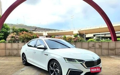 Skoda Octavia IV, 2022 год, 1 870 000 рублей, 3 фотография