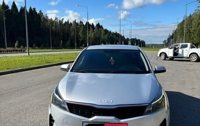 KIA Rio IV, 2022 год, 1 800 000 рублей, 1 фотография