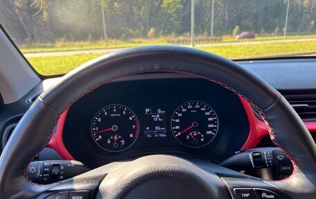 KIA Rio IV, 2022 год, 1 800 000 рублей, 8 фотография