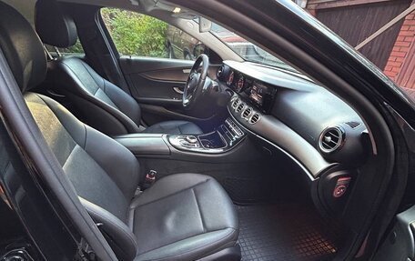 Mercedes-Benz E-Класс, 2016 год, 1 590 000 рублей, 8 фотография