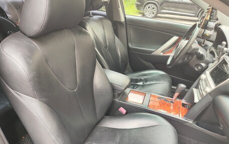 Toyota Camry, 2010 год, 1 090 000 рублей, 7 фотография