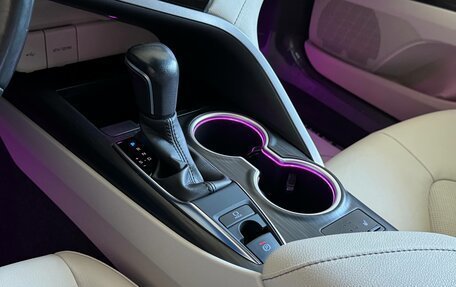 Toyota Camry, 2021 год, 3 750 000 рублей, 13 фотография