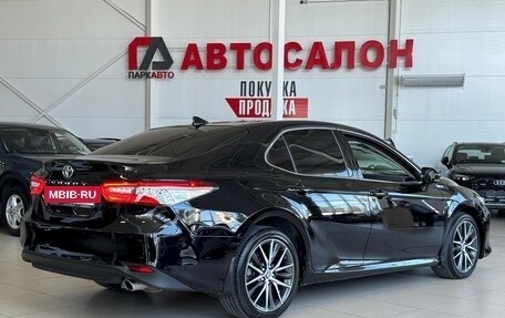 Toyota Camry, 2021 год, 3 750 000 рублей, 5 фотография