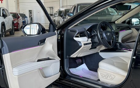 Toyota Camry, 2021 год, 3 750 000 рублей, 16 фотография