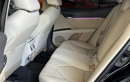 Toyota Camry, 2021 год, 3 750 000 рублей, 19 фотография
