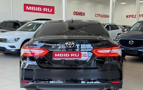 Toyota Camry, 2021 год, 3 750 000 рублей, 6 фотография