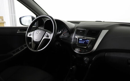 Hyundai Solaris II рестайлинг, 2015 год, 1 099 990 рублей, 12 фотография