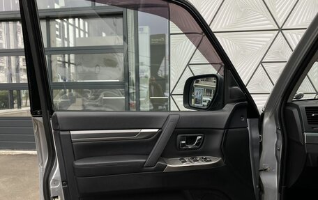 Mitsubishi Pajero IV, 2011 год, 1 899 000 рублей, 17 фотография