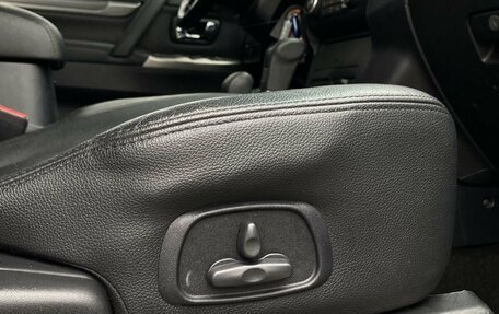 Mitsubishi Pajero IV, 2011 год, 1 899 000 рублей, 23 фотография