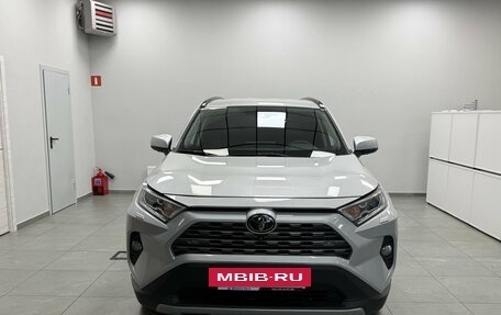 Toyota RAV4, 2022 год, 3 750 000 рублей, 2 фотография