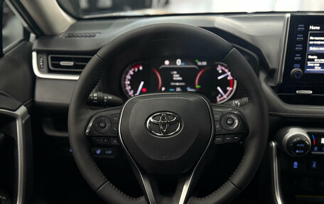 Toyota RAV4, 2022 год, 3 750 000 рублей, 8 фотография