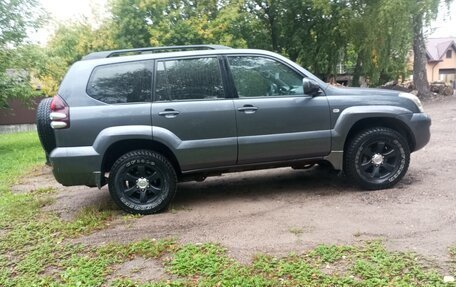 Toyota Land Cruiser Prado 120 рестайлинг, 2005 год, 1 600 000 рублей, 5 фотография