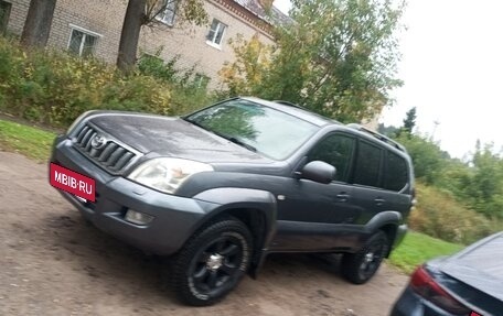 Toyota Land Cruiser Prado 120 рестайлинг, 2005 год, 1 600 000 рублей, 3 фотография