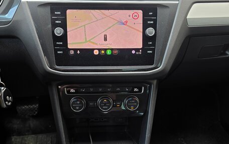 Volkswagen Tiguan II, 2018 год, 2 850 000 рублей, 6 фотография