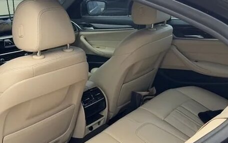 BMW 5 серия, 2017 год, 2 910 000 рублей, 8 фотография