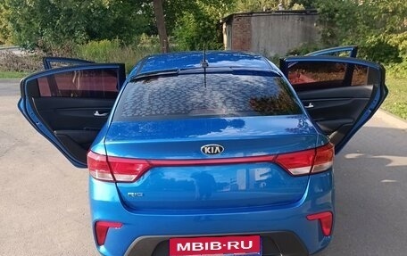 KIA Rio IV, 2018 год, 1 200 000 рублей, 10 фотография