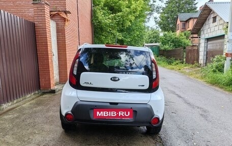 KIA Soul II рестайлинг, 2016 год, 1 050 000 рублей, 5 фотография