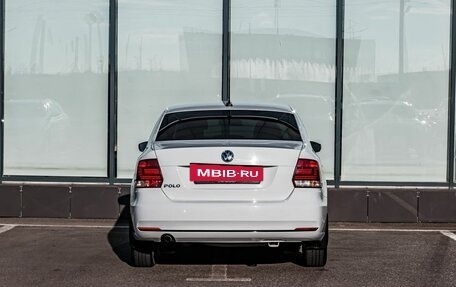 Volkswagen Polo VI (EU Market), 2018 год, 900 000 рублей, 4 фотография