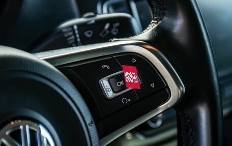 Volkswagen Polo VI (EU Market), 2018 год, 900 000 рублей, 18 фотография