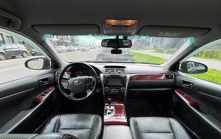 Toyota Camry, 2013 год, 1 750 000 рублей, 6 фотография