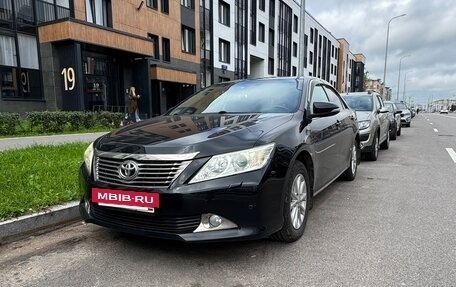 Toyota Camry, 2013 год, 1 750 000 рублей, 2 фотография