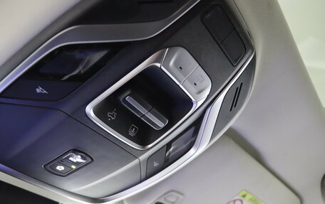 Geely Tugella FY11, 2022 год, 2 579 990 рублей, 32 фотография