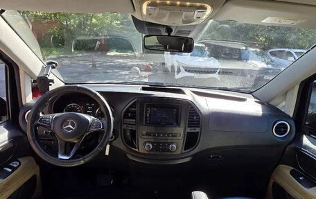 Mercedes-Benz Vito, 2015 год, 2 999 999 рублей, 12 фотография