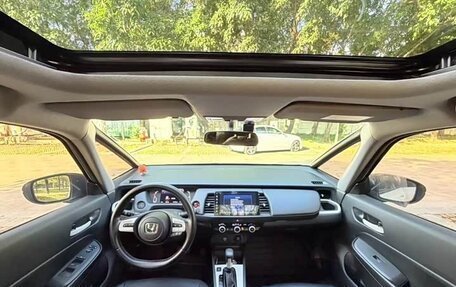 Honda Fit, 2022 год, 1 240 000 рублей, 10 фотография