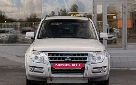 Mitsubishi Pajero IV, 2014 год, 2 100 000 рублей, 2 фотография