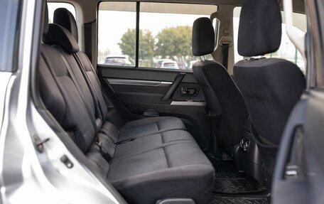 Mitsubishi Pajero IV, 2014 год, 2 100 000 рублей, 18 фотография