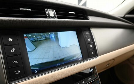 Jaguar XF II, 2018 год, 2 040 000 рублей, 16 фотография