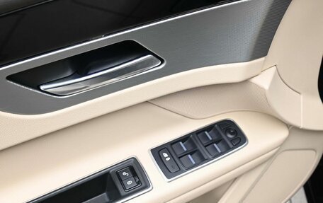 Jaguar XF II, 2018 год, 2 040 000 рублей, 22 фотография