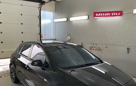 Opel Astra J, 2012 год, 670 000 рублей, 11 фотография