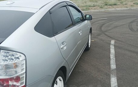 Toyota Prius, 2007 год, 750 000 рублей, 11 фотография